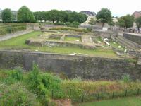 Caen Chateau Comtal Ausgrabung des Donjon