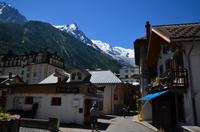 145 Chamonix, Aiguille du Midi und Mont Blanc