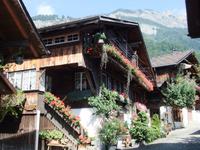 Die schöne Brunnengasse in Brienz