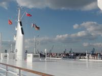 An Deck der Queen Mary 2