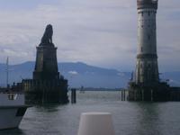 Löwe und neuer Leuchtturm, die berühmte Hafeneinfahrt von Lindau