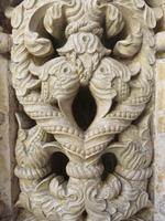 Kloster Bathalla – Details der Steinmetzarbeiten