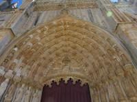 Kloster Bathalla – Eingangsportal