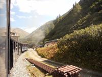 und wieder ist unser Bus auf gleicher Höhe mit uns.....