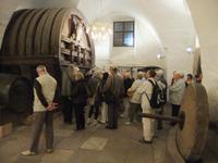 Im Weinkeller des Schlosses