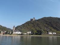 Wellmich mit Burg Maus am Rhein