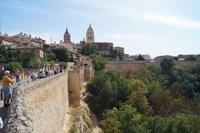 05-10-2016 Segovia, Stadtmauer, Kathedrale