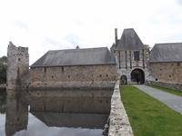 letzter Blick auf Schloss Gratot