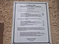 ...  das waren noch Zeiten, wo man beim Überqueren der Moselbrücke noch zahlen mußte.