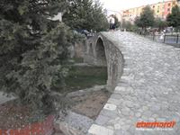 Steinbrücke in Tirana