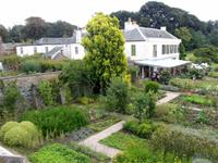 Samares Manor2