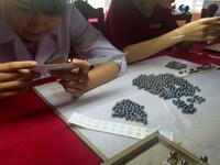 Muschelzucht Halong-Bucht