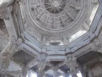 Jain-Tempel von Ranakpur, Details im Inneren
