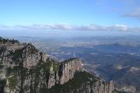 Blick hinab vom Kloster Montserrat