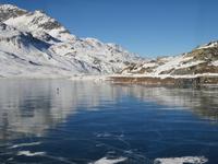 029 Fahrt mit dem Bernina-Express - Blick zum Lago Bianco auf dem Berninapass