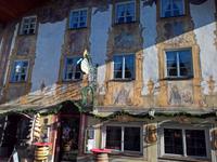 Geigenbau - das bekannteste Handwerk in Mittenwald bis zum heutigen Tage.