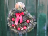 Weihnachtsschmuck in den Gassen Vittoriosas