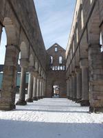 die imposante Klosterruine von Paulinzella