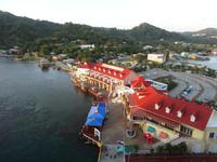 Das Hafengelände von Roatan - Honduras