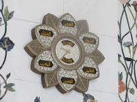 AbuDabi weisse Moschee Gebetsuhr