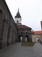 Blick zur Burg und Basilika von Trebic