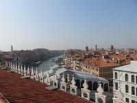 Über den Dächern von Venedig