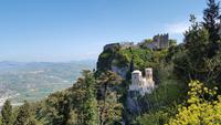 Erice Blick zum Castello die Venere