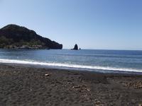 Schwarzer Strand auf Vulcano