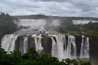 Iguazú-Wasserfälle (von der brasilianischen Seite aus betrachtet)
