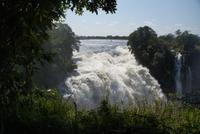 An den Viktoriafällen in Simbabwe-gewaltig!