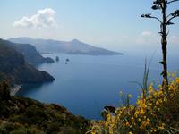  überall traumhafte Ausblicke auf die Inselwelt