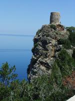 Einer der Wachtürme an der Küste