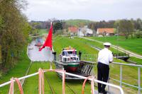 Bootsfahrt auf dem Oberlandkanal