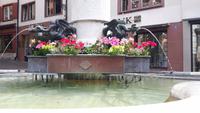 Brunnen mit Baselit