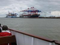 Horumersiel, Wattschiffahrt zum Jade-Weser-Port