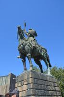Statue Vimara Peresvor der Kathedrale