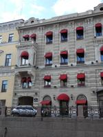 Auch Nobelgeschäfte findet man hier