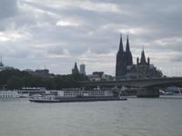 Rhein mit Dom Köln