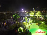 Show auf dem Pooldeck