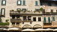 Verona Piazza Erbe, Manzzanti-Haus