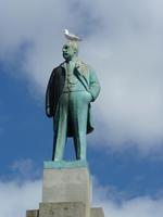 250 Bergen - Politiker mit Möwe