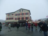 Auf dem Grimselpass enpfängt uns kühles Wetter
