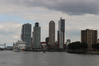 Blick auf Willeminapier in Rotterdam