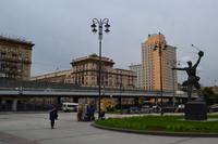 Moskau - Sputnik-Denkmal und Hotel