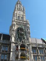 Rathaus München mit Glockenspiel