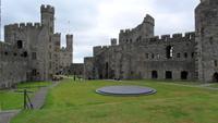 073 Caernarfon Castle, Innenhof