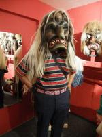 Wer steckt wohl unter dieser Maske?