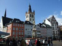 Auf dem Marktplatz von Trier