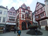 Auf dem Marktplatz von Bernkastel