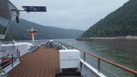 auf dem Rhein
